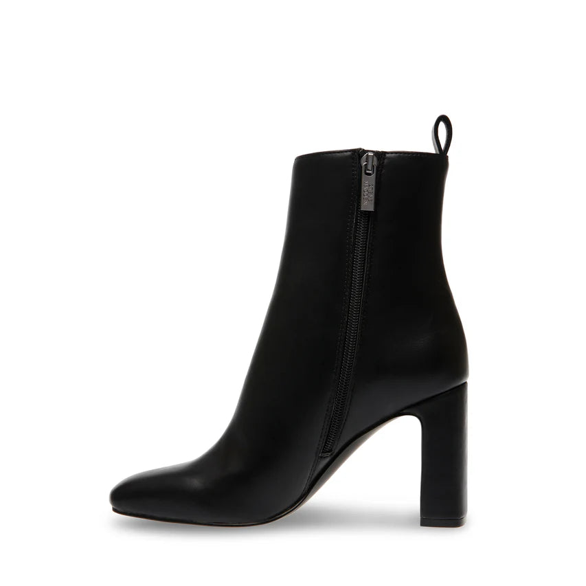 Adelisa Bootie Black