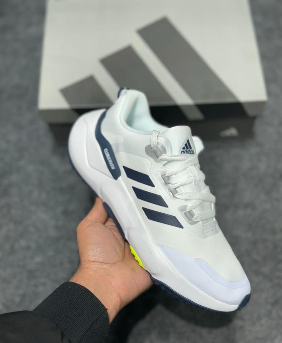 Adidas ClimaWarm Men’s – Insulated Cold Weather Shoes